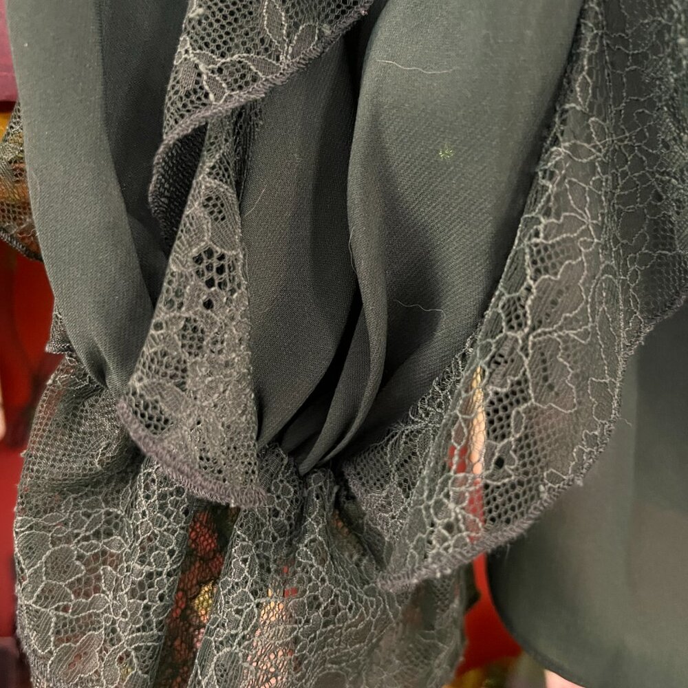 Ladies Blouse - Picture 7 of 8